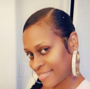 Meet your Posher, Konethia